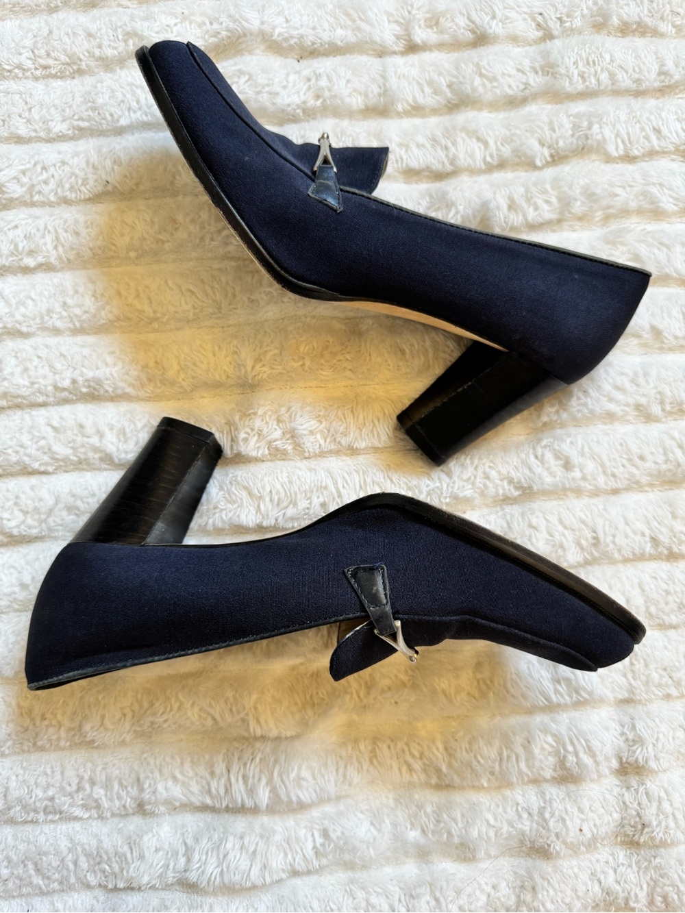 Evan Picone Navy Block Heel Pumps with Silver Accent